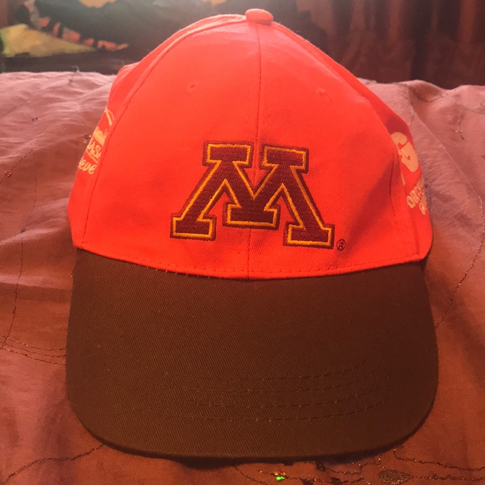 Minnesota Golden Gophers Hat - NEW!